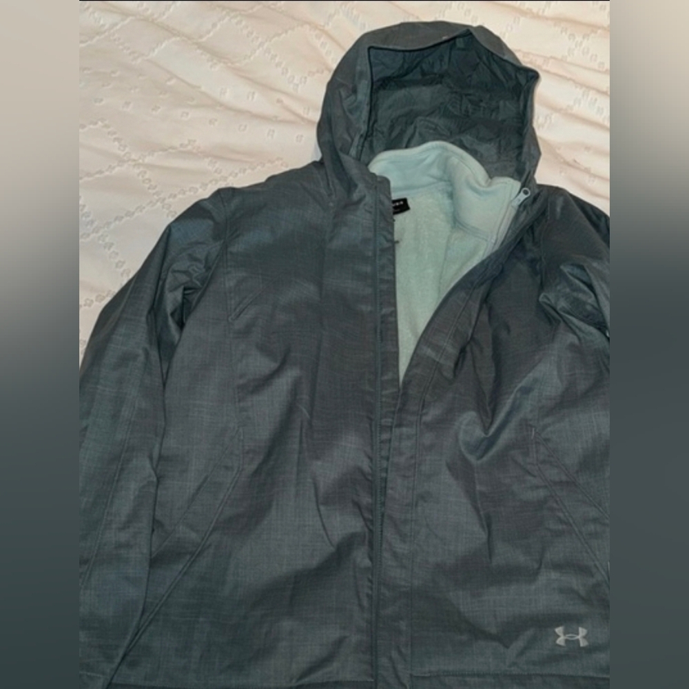 Under Armour Women's Gray Hooded Jacket